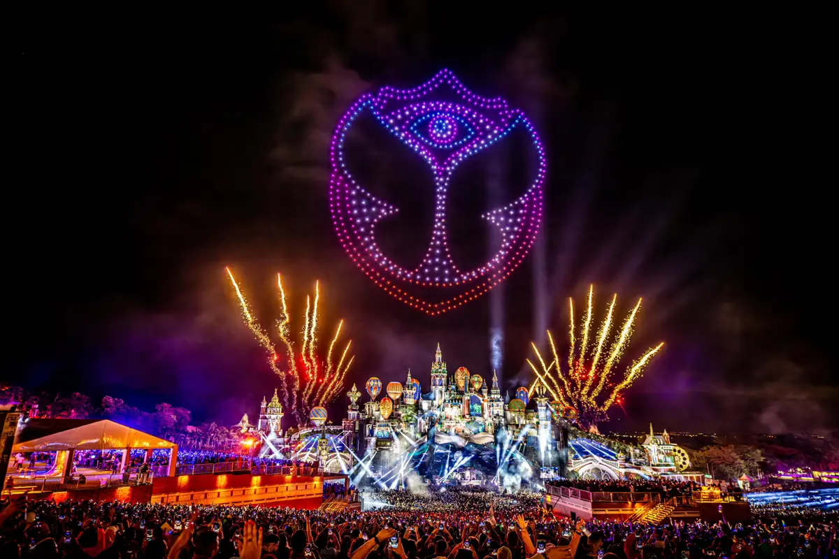 Tomorrowland visto das arquibancadas - 2024